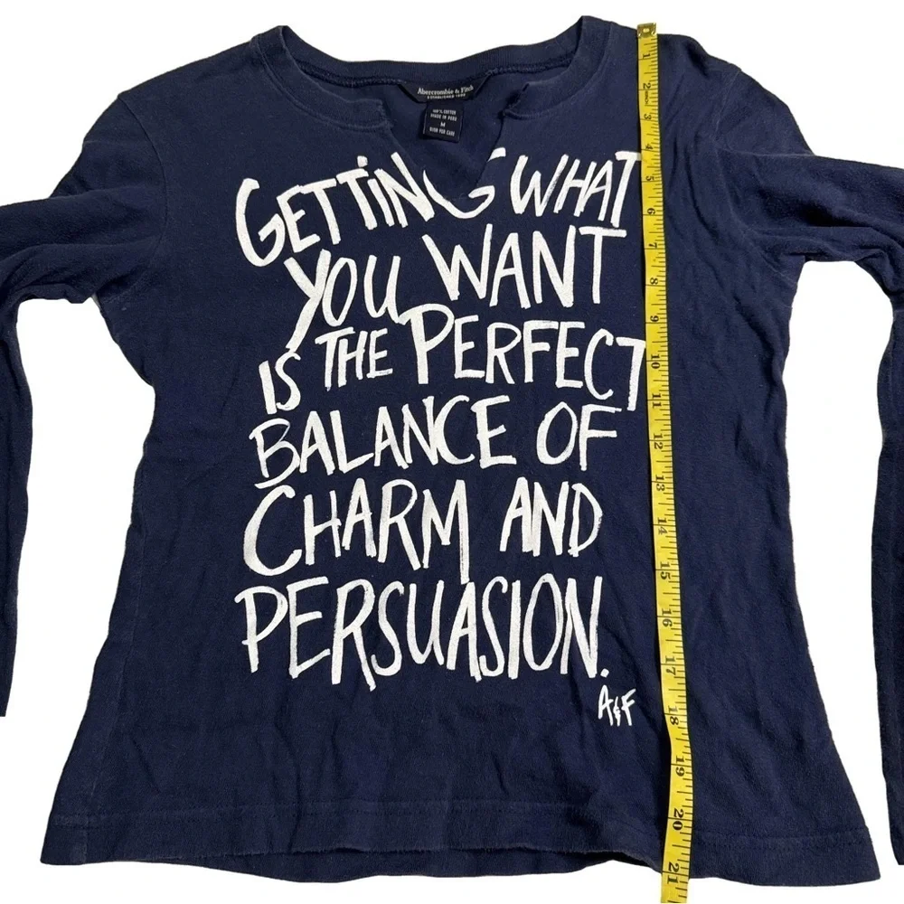 Abercrombie & Fitch Blue Long Sleeve Top Tee Shirt Size Medium Mirrored Graphic - Picture 8 of 11